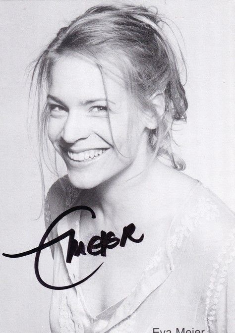 Autogramm Schauspieler | Eva MEIER | 2000er (Portrait SW)