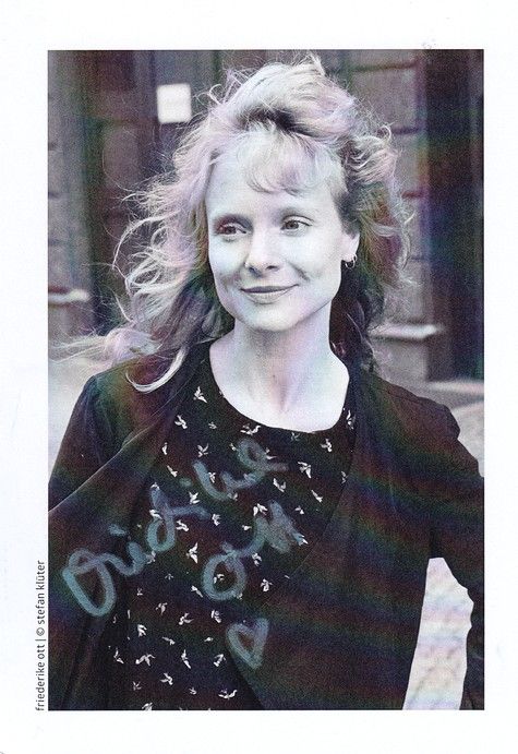 Autogramm Schauspieler | Friederike OTT | 2010er (Portrait SW) Klüter