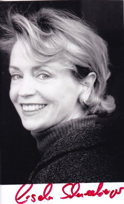 Autogramm Schauspieler | Gisela SCHNEEBERGER | 2000er Foto (Portrait SW)
