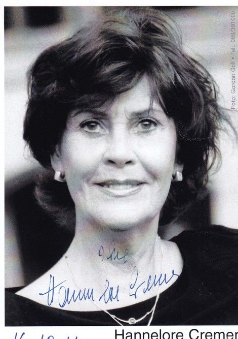 Autogramm Schauspieler | Hannelore CREMER | 2000er (Portrait SW) Goll