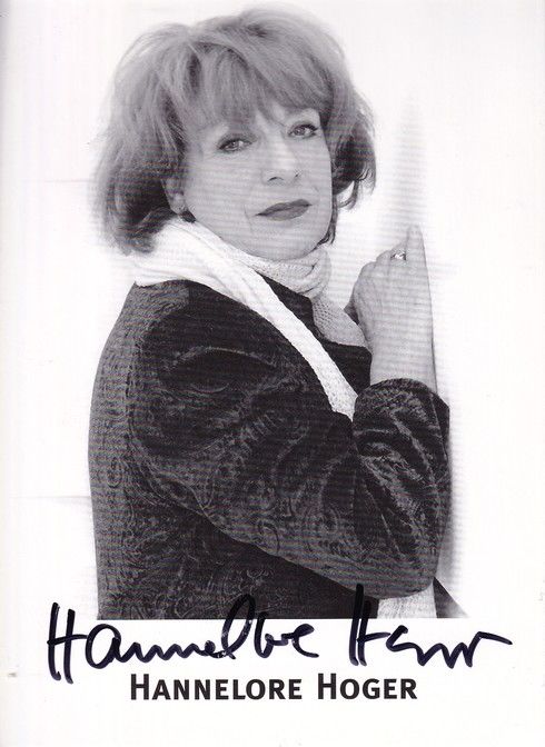 Autogramm Schauspieler | Hannelore HOGER | 2000er (Portrait SW)