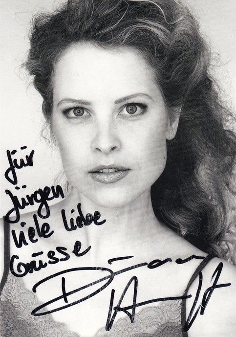 Autogramm Schauspieler | Diana AMFT | 2010er (Portrait SW) Menne