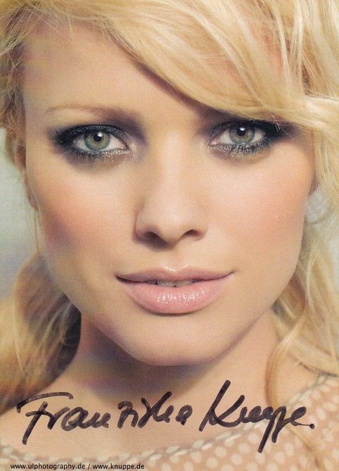 Autogramm Model | Franziska KNUPPE | 2010er (Portrait Color)