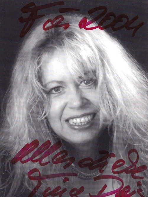 Autogramm Schauspieler | Christina DAIS | 2000er (Portrait SW)