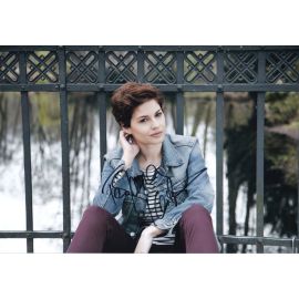 Autogramm Schauspieler | Tatjana KÄSTEL | 2010er Foto (Portrait Color XL) 1