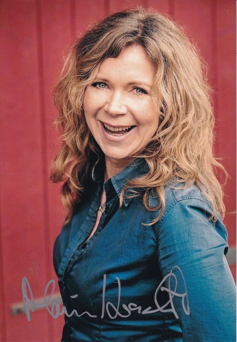 Autogramm Schauspieler | Marion KRACHT | 2010er Foto (Portrait Color XL)