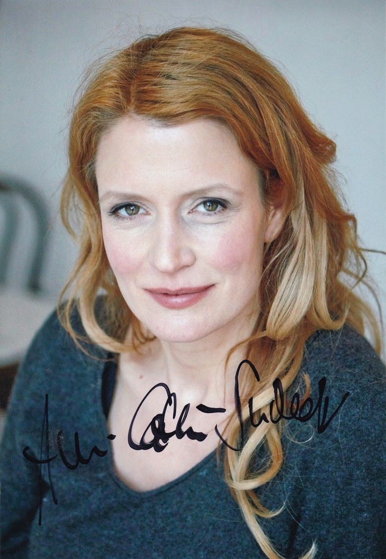 Autogramm Schauspieler | Ann-Cathrin SUDHOFF | 2010er Foto (Portrait Color XL)