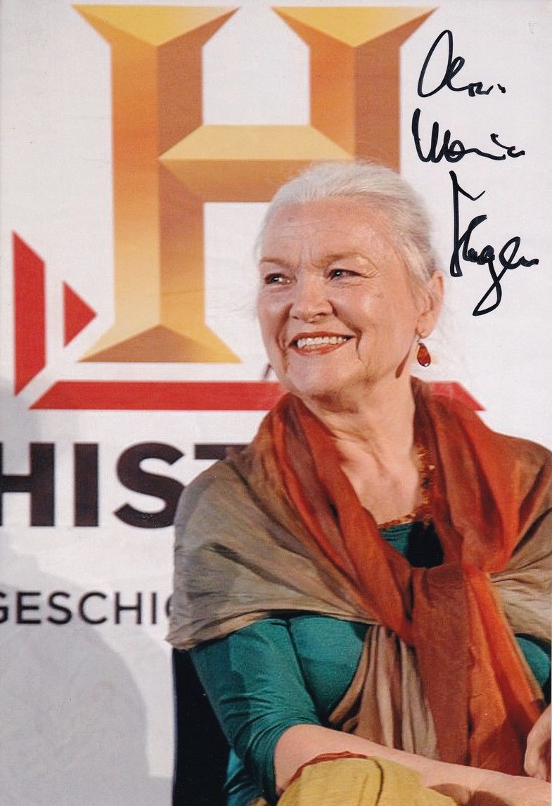 Autogramm Schauspieler | Eva-Maria HAGEN | 2010er Foto (Portrait Color XL)