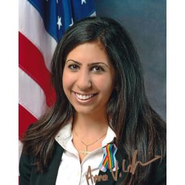 Autogramm Politik (USA) | Anna ESKAMANI | Rep. FL | 2018 Foto (Portrait Color XL)