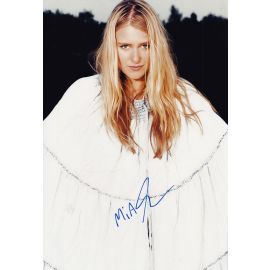 Autogramm Pop | Mia DIEKOW | 2010er Foto (Portrait Color XL)