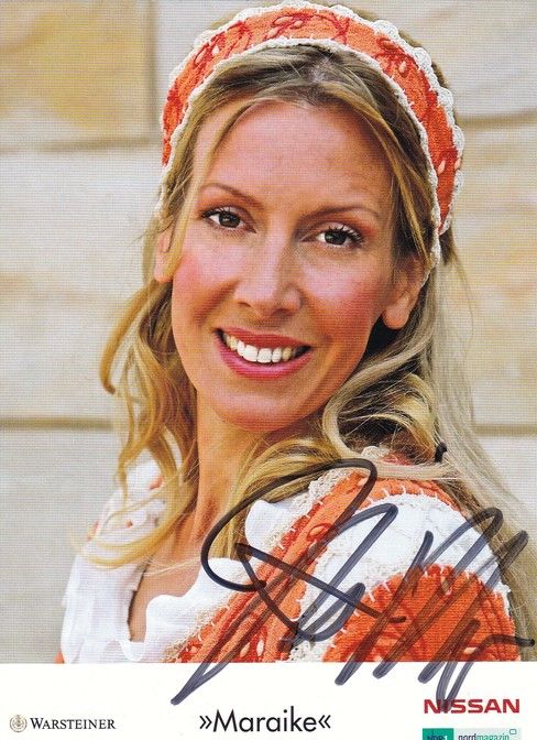 Autogramm Schauspieler | Julia HORVATH | 2012 (Portrait Color) Störtebeker