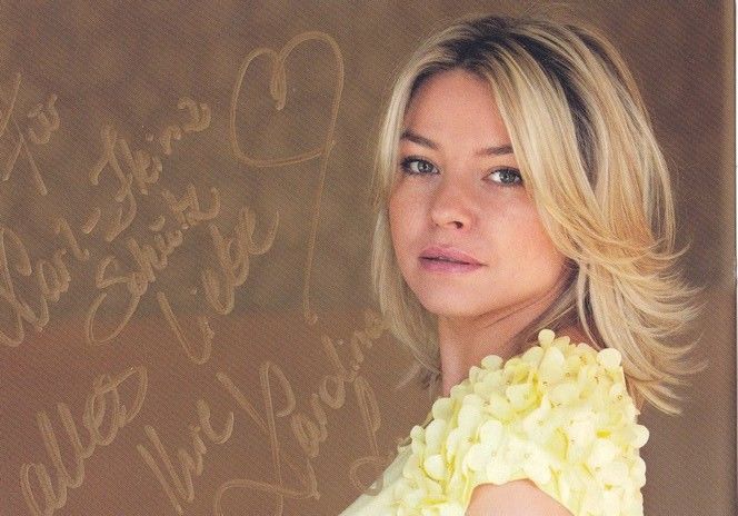 Autogramm Schauspieler | Karolina LODYGA | 2010er (Portrait Color) 1