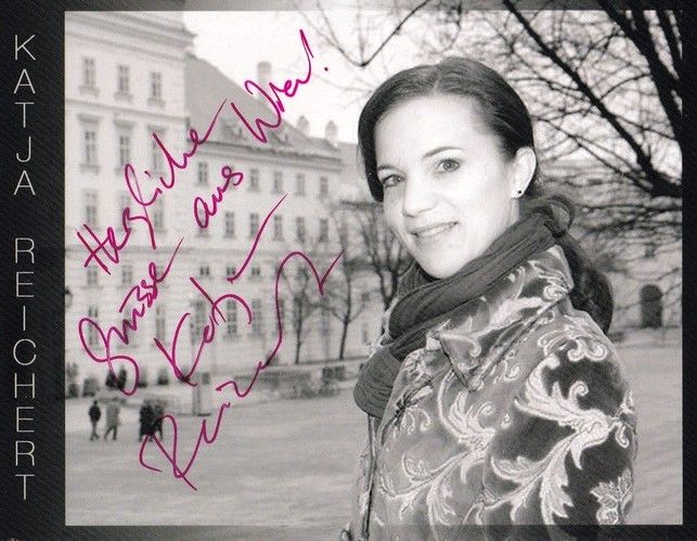 Autogramm Schauspieler | Katja REICHERT | 2010er (Portrait SW) Website