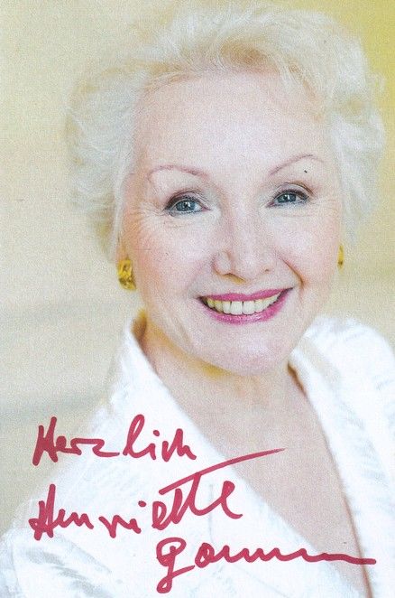 Autogramm Schauspieler | Henriette GONNERMANN | 2010er (Portrait Color)