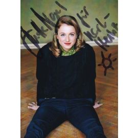 Autogramm Schauspieler | Henriette NAGEL | 2010er Foto (Portrait Color)