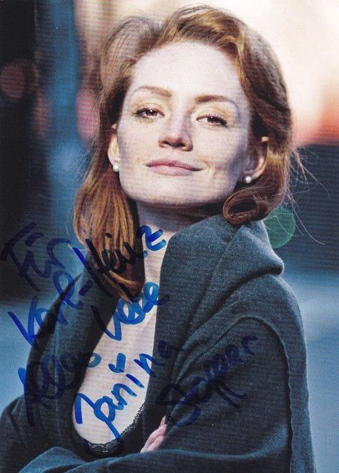 Autogramm Schauspieler | Janina STOPPER | 2010er (Portrait Color)