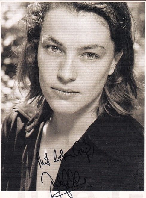 Autogramm Schauspieler | Jule GARTZKE | 2010er (Portrait SW) 