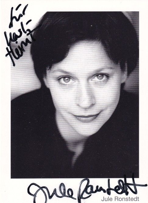Autogramm Schauspieler | Jule RONSTEDT | 2000er (Portrait SW) 