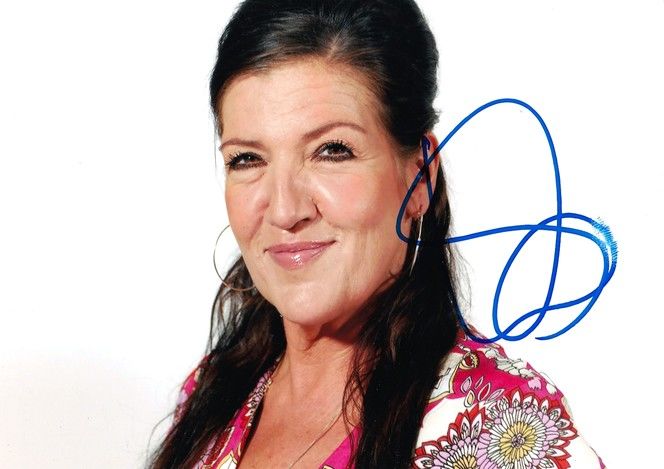 Autogramm Schauspieler | Katy KARRENBAUER | 2010er (Portrait Color)