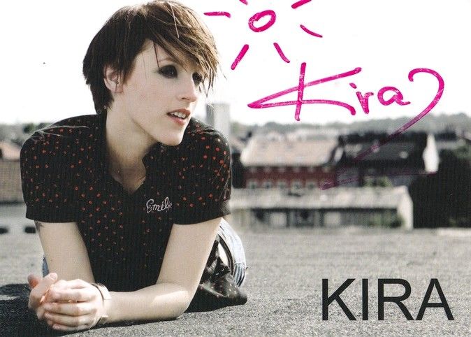 Autogramm Pop | KIRA | 2000er (Portrait Color) Konzertfabrik