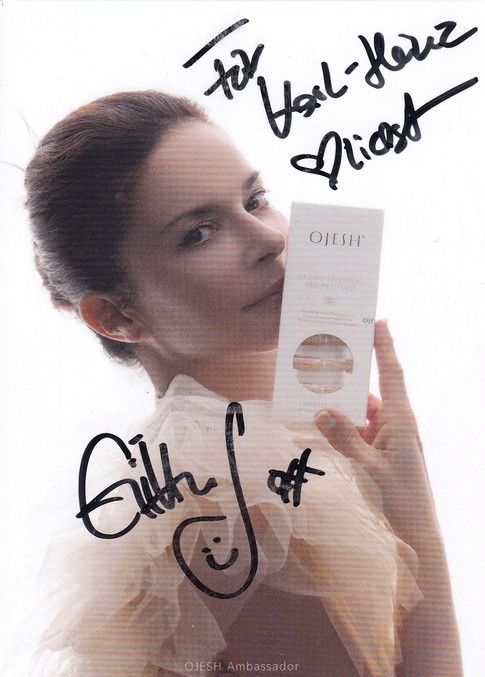 Autogramm Model | Gitta SAXX | 2010er (Portrait Color) Ojesh
