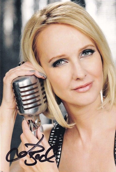 Autogramm Schlager | Kristina BACH | 2011 "Grosse Träume" (Koch)