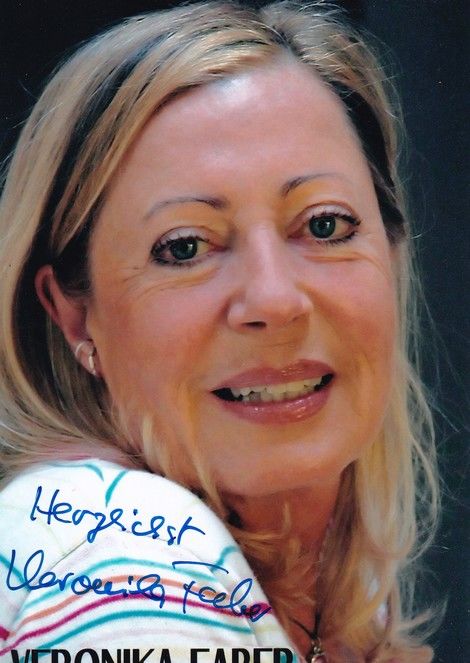Autogramm Schauspieler | Veronika FABER | 2000er Foto (Portrait Color)
