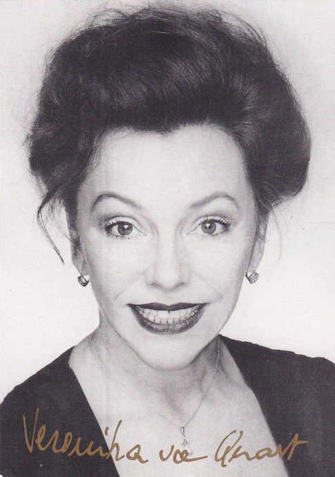 Autogramm Schauspieler | Veronika VON QUAST | 2000er (Portrait SW)