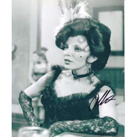 Autogramm Film (UK) | Joan COLLINS | 1975 "Great Adventure" (Portrait SW XL)
