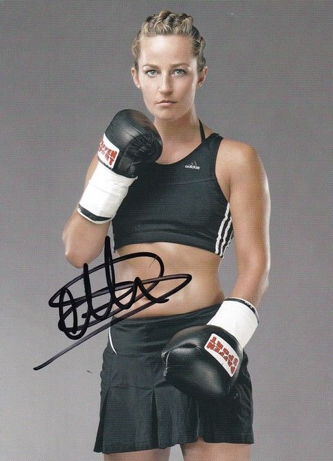 Autogramm Boxen | Esther SCHOUTEN | 2000er (Portrait Color Spotlight) Leidig