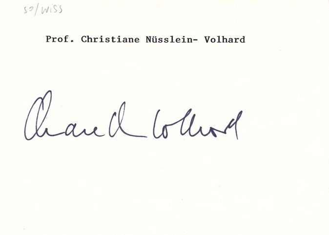 Autograph Wissenschaft | Christiane NÜSSLEIN-VOLHARD (1995 Nobelpreis Medizin)