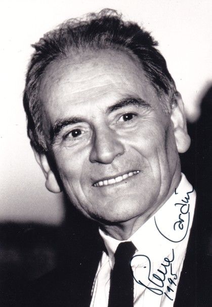 Autogramm Mode | Pierre CARDIN | 1990er Foto (Portrait SW)