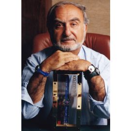 Autogramm Wirtschaft | Nicolas HAYEK | 1990er Foto (Portrait Color) CEO Swatch