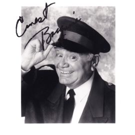 Autogramm Film (USA) | Ernest BORGNINE | 1980er Foto (Portrait SW)