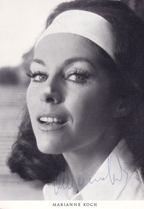 Autogramm Schauspieler | Marianne KOCH | 1960er (Portrait SW)