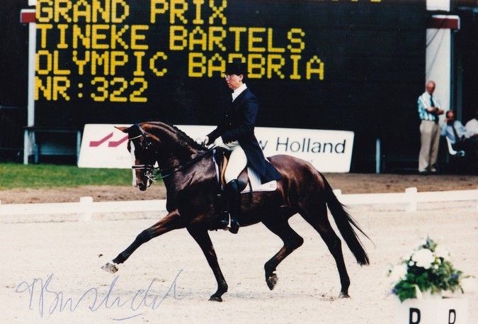 Autogramm Reiten | Tineke BARTELS | 1990er Foto (Dressurszene Color) OS-Silber