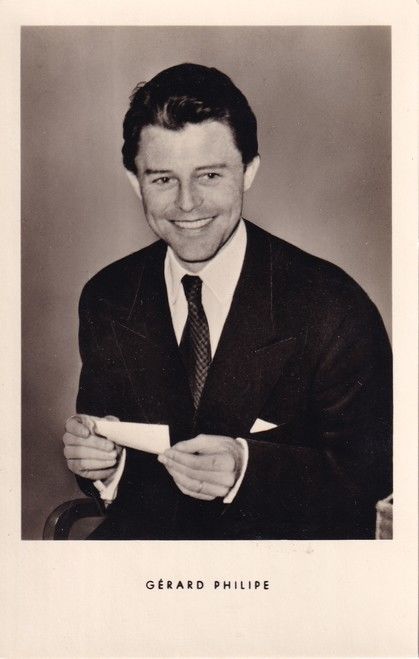 Filmpostkarte (Frankreich) | Gerard PHILIPE | 1950er (Portrait SW) VEB 541/56 G595