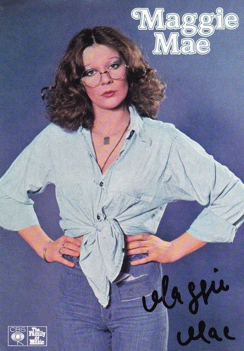 Autogramm Schlager | Maggie MAE | 1977 "Und Sein Name War No" (CBS)