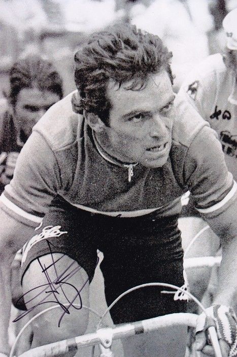 Autogramm Radsport | Bernard HINAULT | 1980er Foto (Rennszene SW 2) 5x TDF-Sieger