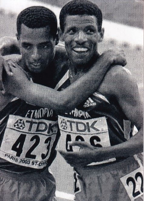 Autogramm Langstrecke | Haile GEBRSELASSIE | 2003 Foto (Jubelszene SW) OS-Gold