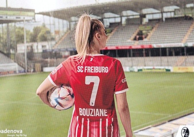 Autogramm Fussball (D) | SC Freiburg | 2022 | Chiara BOUZIANE