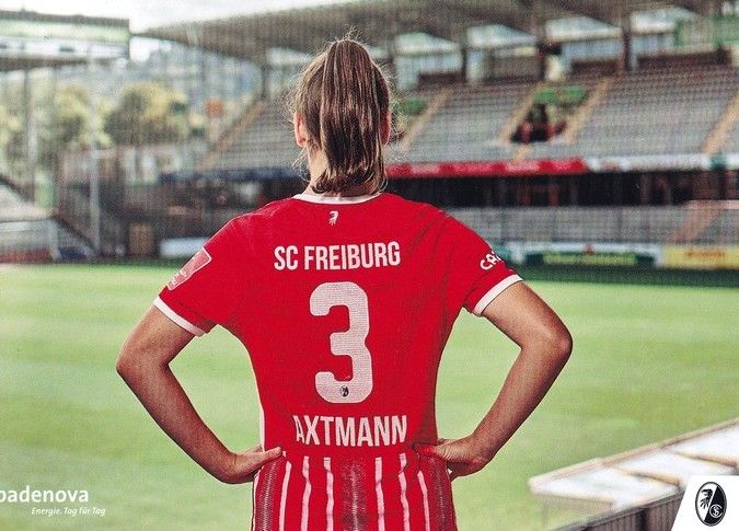 Autogramm Fussball (D) | SC Freiburg | 2022 | Alina AXTMANN
