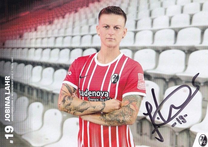 Autogramm Fussball (D) | SC Freiburg | 2022 | Jobina LAHR