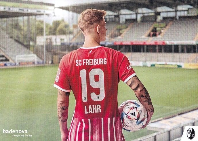 Autogramm Fussball (D) | SC Freiburg | 2022 | Jobina LAHR