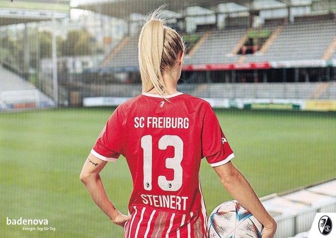 Autogramm Fussball (D) | SC Freiburg | 2022 | Judith STEINERT