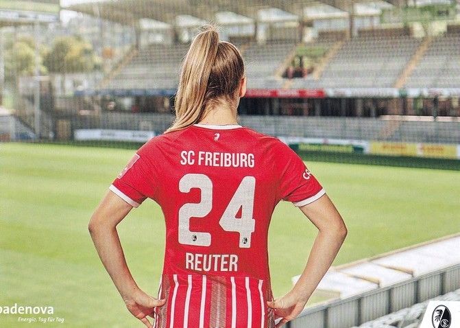 Autogramm Fussball (D) | SC Freiburg | 2022 | Melina REUTER
