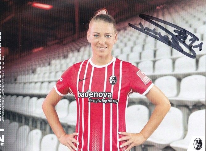 Autogramm Fussball (D) | SC Freiburg | 2022 | Samantha STEUERWALD