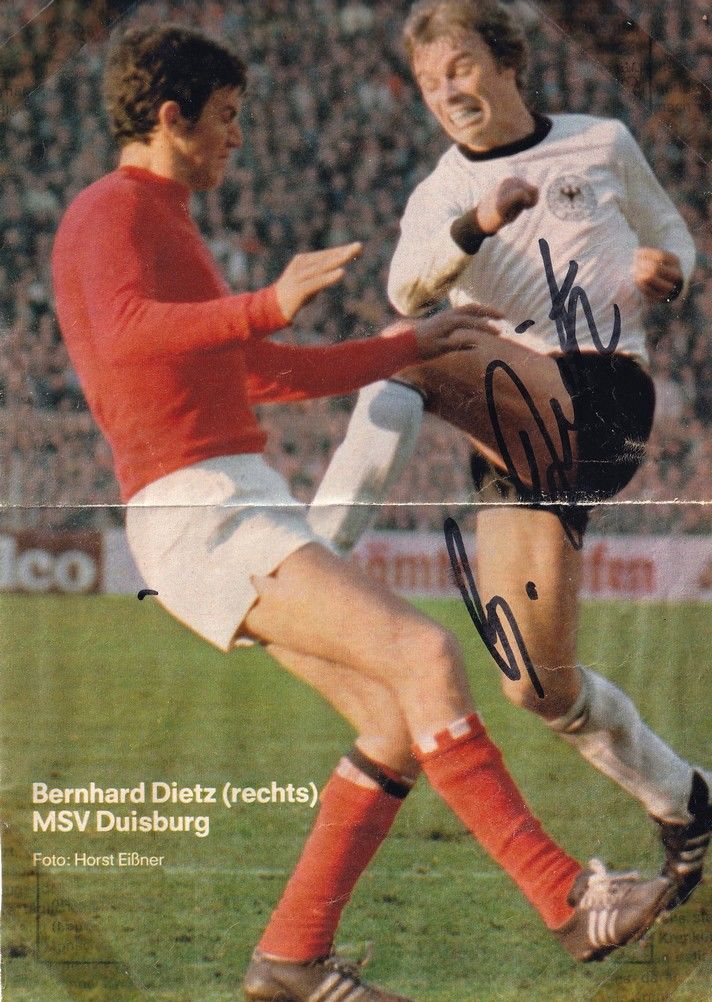 Autogramm Fussball | DFB | 1980er | Bernard DIETZ (Spielszene Color)