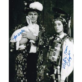 Autogramme Film / Zirkus (FRA / USA) | Jean-Baptiste THIERREE + Victoria CHAPLIN | 1970er Foto (Portrait SW XL)