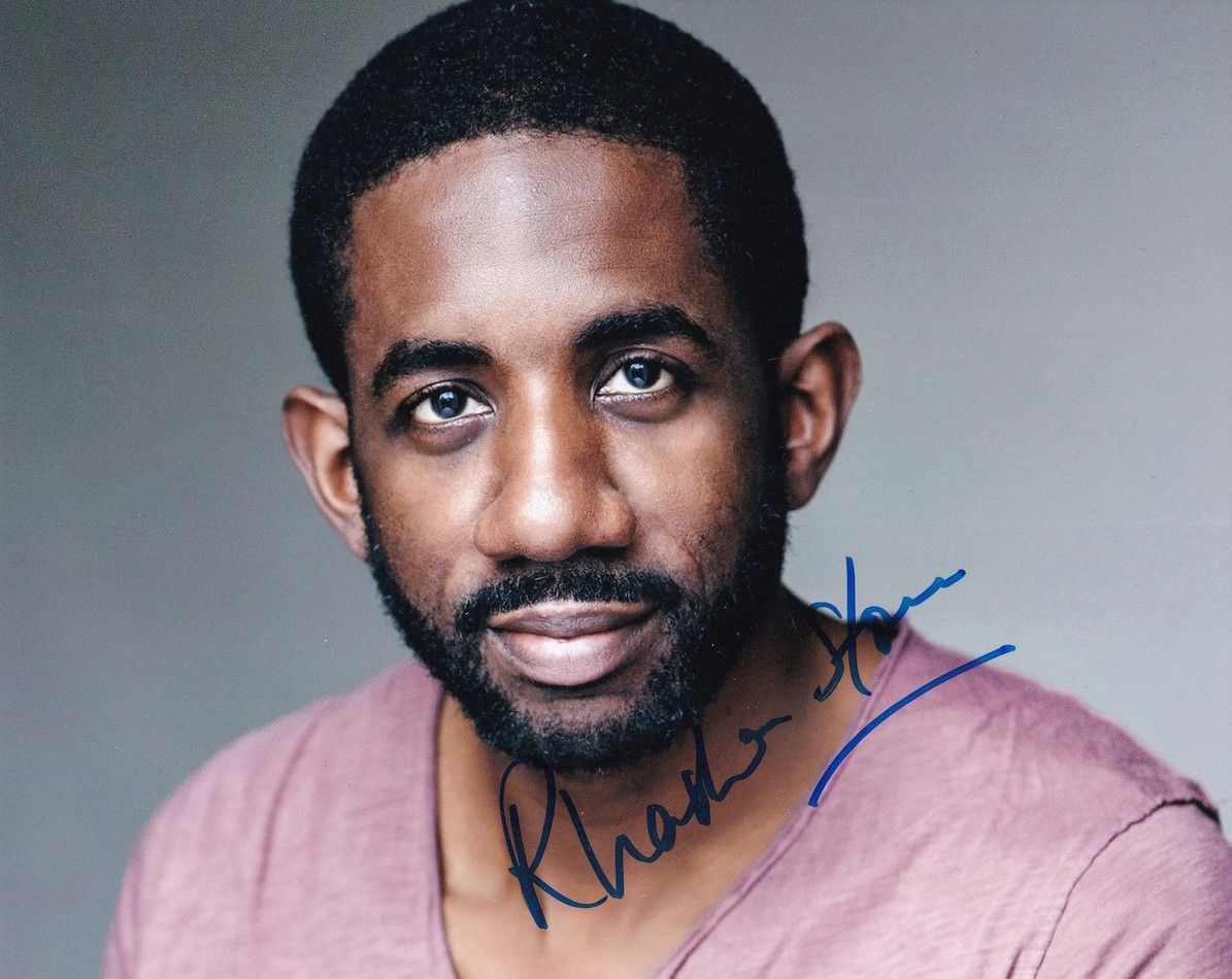 Autogramm Film (UK) | Rhashan STONE | 2010er Foto (Portrait Color XL)